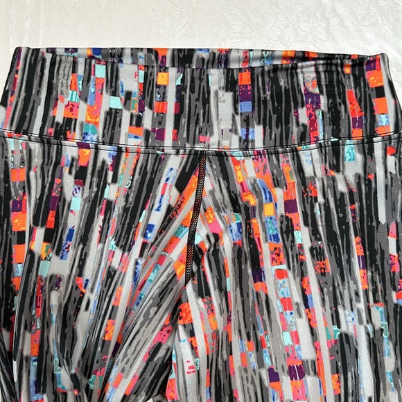 PolarMax (3) BASELAYER SET - Blk Multi print - Picture 4 of 11